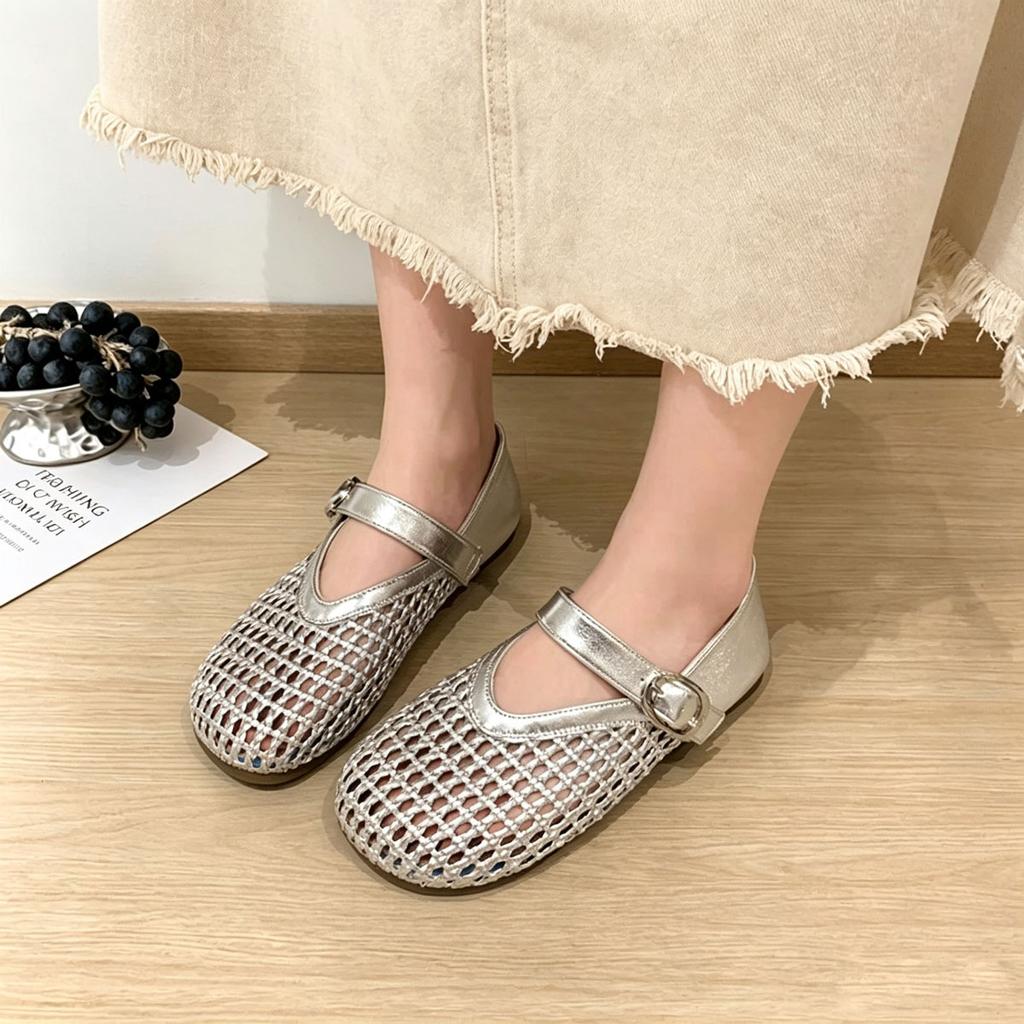 Girls Leather Mary Jane Shoes Spring Soft Sole Princess Shoes Breathable Hollow Casual Sandals for Summer Outdoor Wear