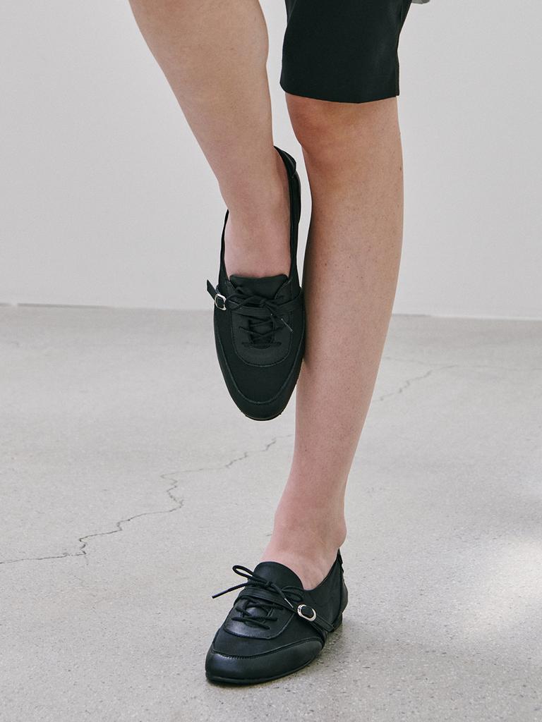 Byeuuns Bpp25211 Soft Pleated Sneakers / 2 Colors