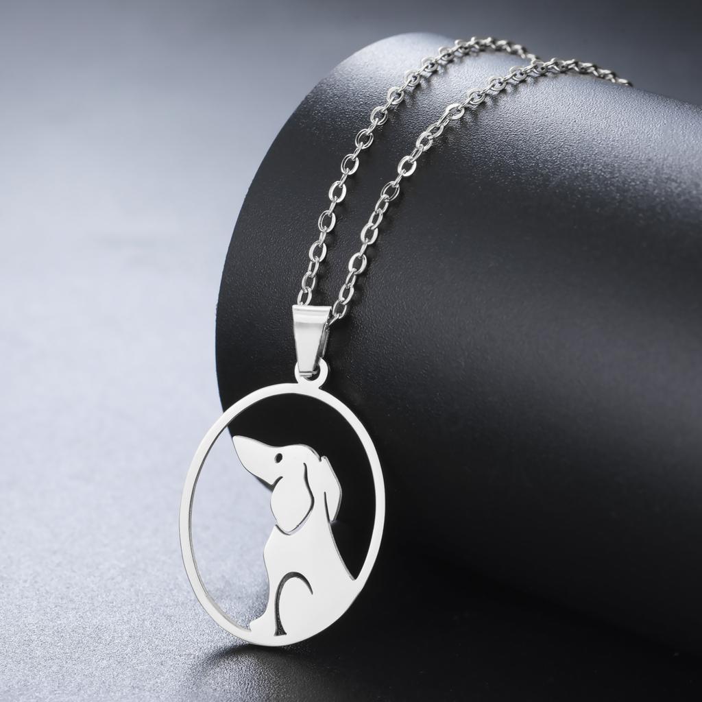 Cazador Cute Sitting Dog Pet Pendant Women's Necklace Golden Retriever Dachshund Choker Neck Chain Gift Stainless Steel Jewelry