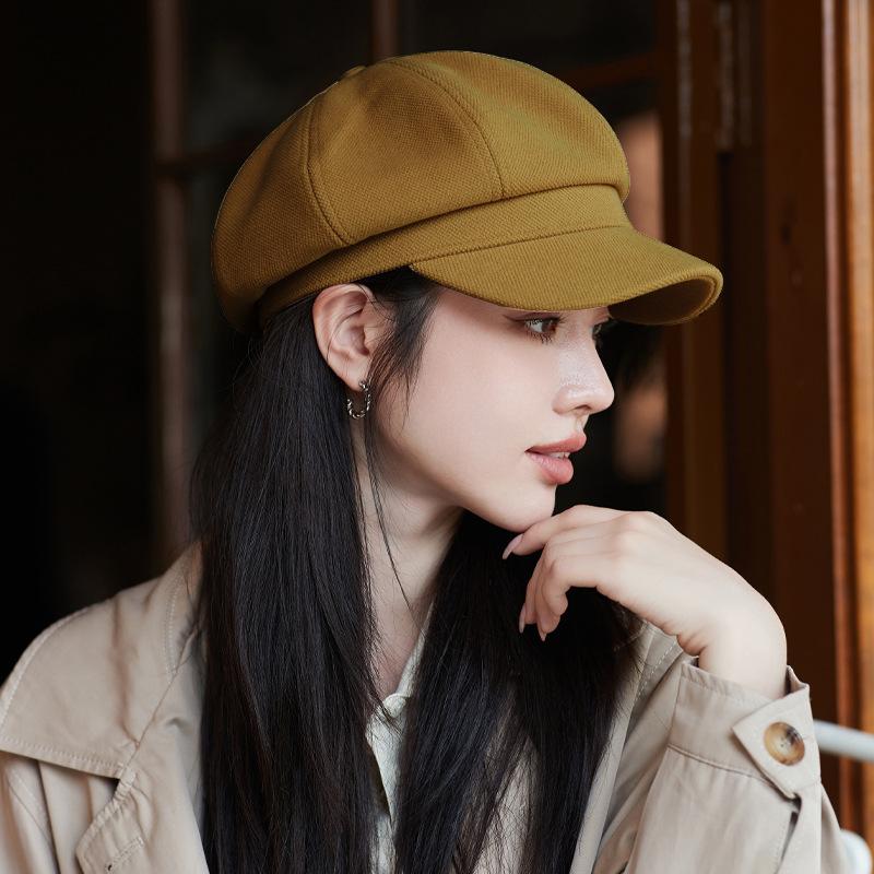 Autumn and Winter New Hat Women's High-end Sense Four-pointed Star Metal Standard Octagonal Hat Showing Face Small Newsboy Hat