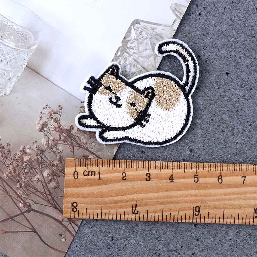 Iron On Kitty Jeans Jacket Embroidered Clothes Embroidery Clothes Decoration Patches Badges Appliques Sewing Fabric