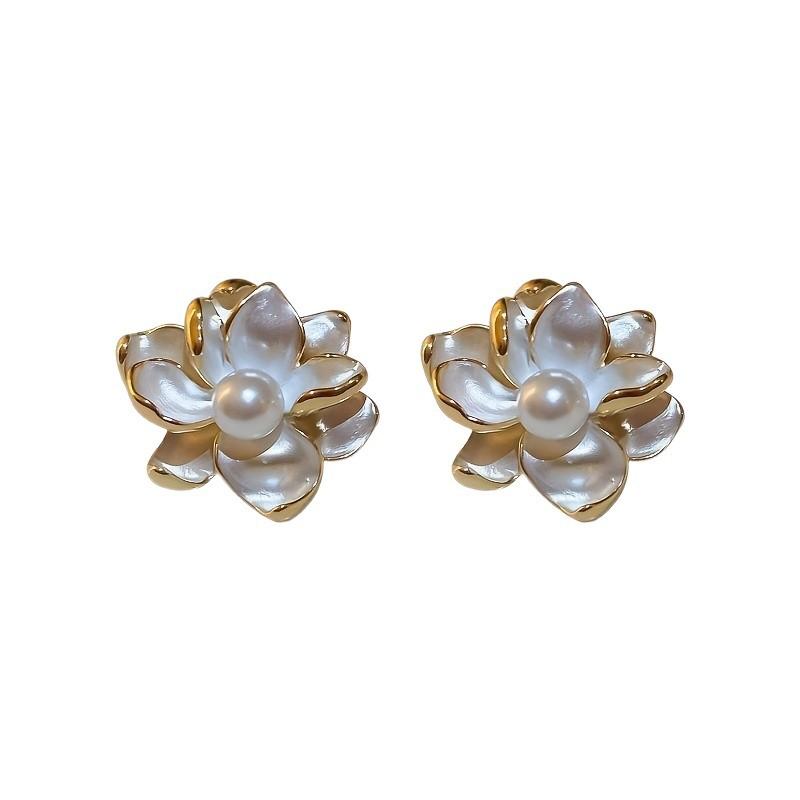 Imitation Pearl Flowers Geometry Stud Earrings for Women Simple Retro Temperament Fashion Sweet Personality Jewelry Gift
