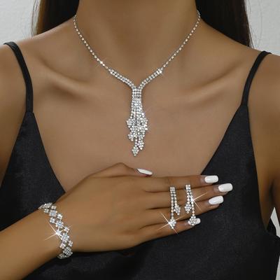 Atmospheric Bright Rhombus Rhinestone Pendant Necklace Earrings Pendant Bracelet Bridal Jewelry Wedding Set