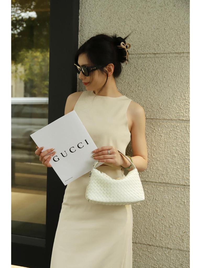 Handmade Lambskin Chain Crossbody Women's Dumpling Handbag