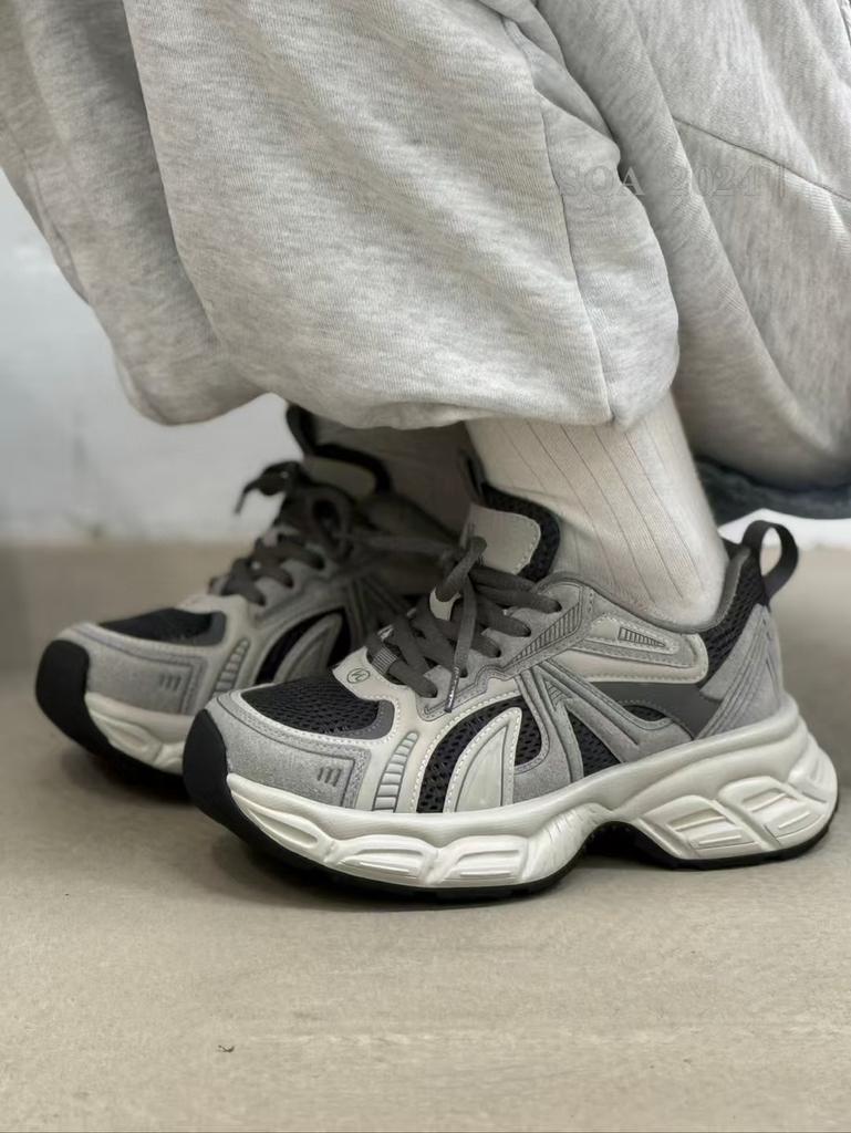 Thick-soled Small Man Height Increase Versatile Dad Shoes New Shoes Women's Soft Soles Are Not Tired Feet Sports Women's Shoes