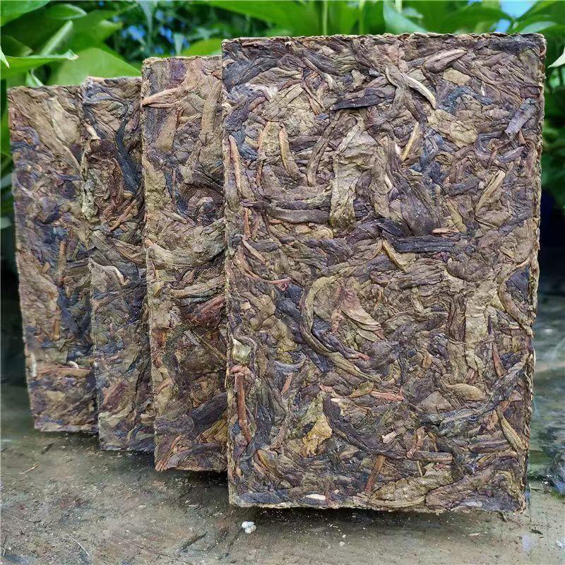 Yunnan Old Tree Pu-erh Tea 250g Pu'er Tea Brick Golden Leaf Puerh Sheng Tea