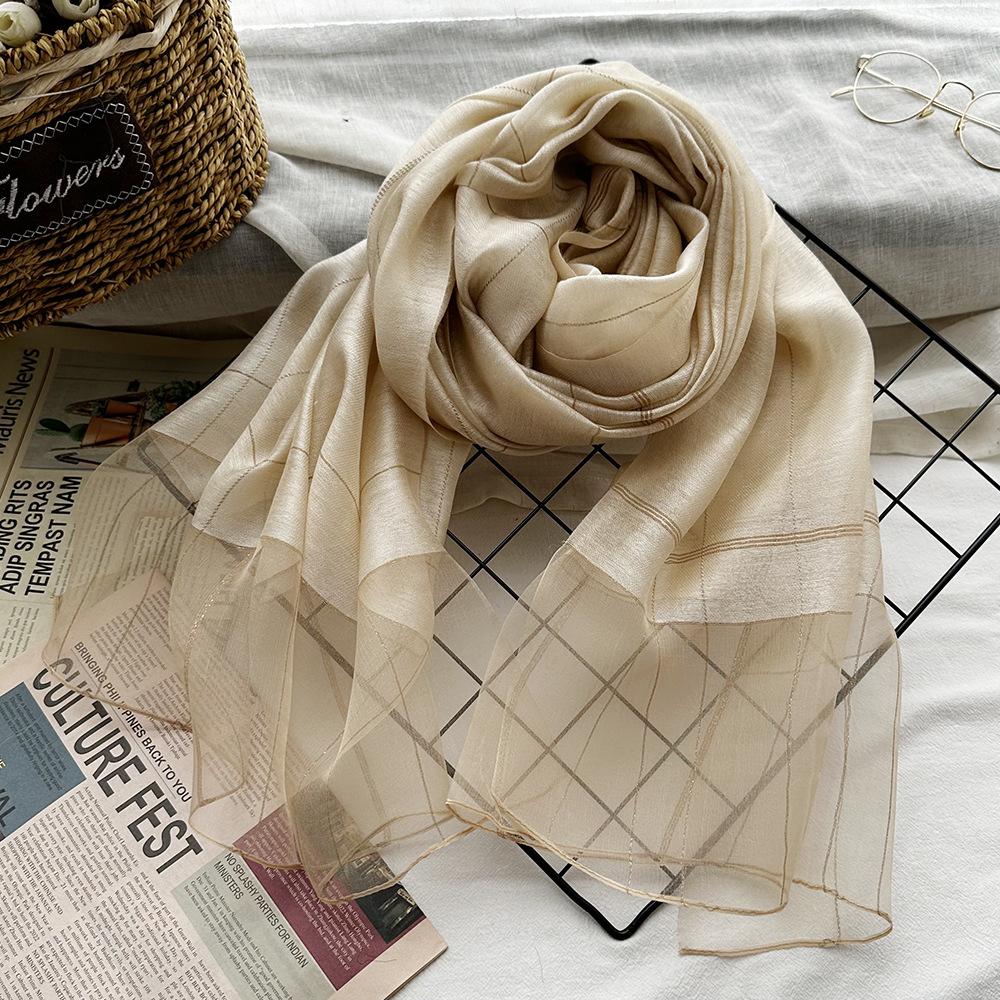 Écharpe à carreaux en soie et laine avec fil d'or Écharpe élégante en soie Châle protection solaire uni pour femmes gray