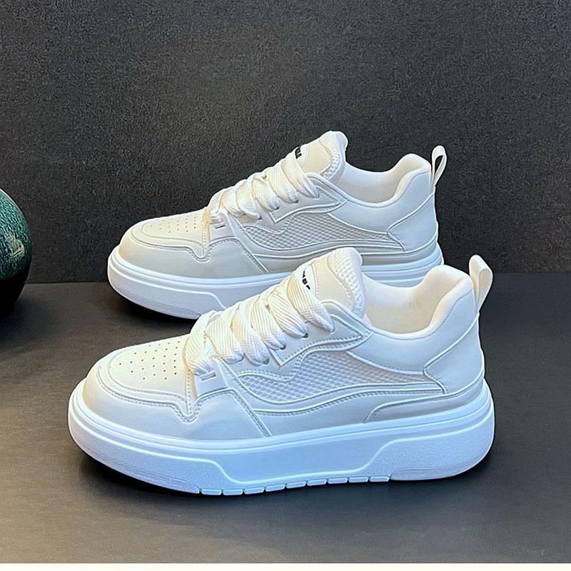 

These are classic and versatile casual shoes, white sneakers, sneakers and sports shoes 39 білий