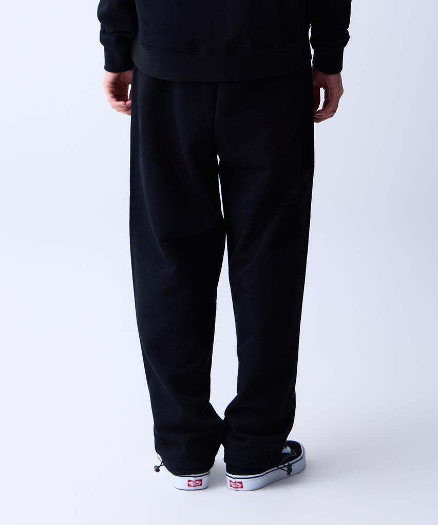 ADERNM Essential Sweat Pants (Black)