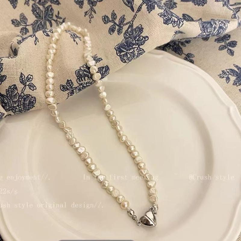 High-quality Necklace - Elegant, Luxurious, Exquisite, Retro Pearl Collar Chain for Delicate Necklaces, Enhancing The Appearance of The Collarbone.