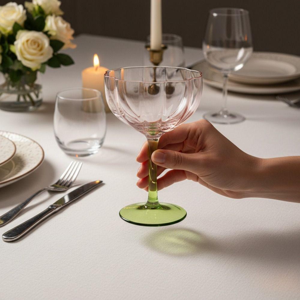 Gradient-Colored Flower Shape Goblet Crystal Ice Cream Cup Creative Petal Shaped Wine Glasses Bar