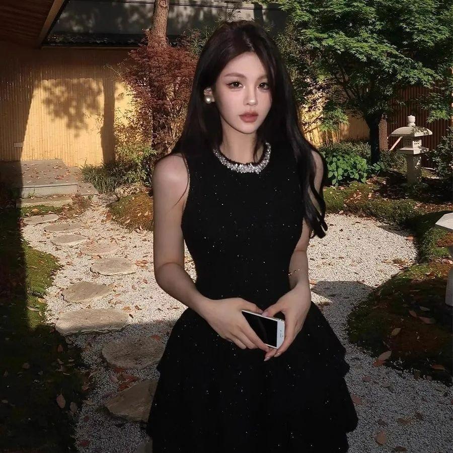 French temperament daughter feeling small black dress beautiful gift dress Spice girl waist dress women's birthday short skirt