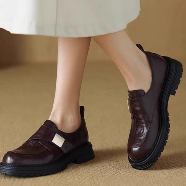 

Женские туфли на платформе с мягкой кожаной пряжкой, новые весенне-осенние, ретро, черные, одинарные, с круглым носком, маленькие кожаные туфли 40 коричневый