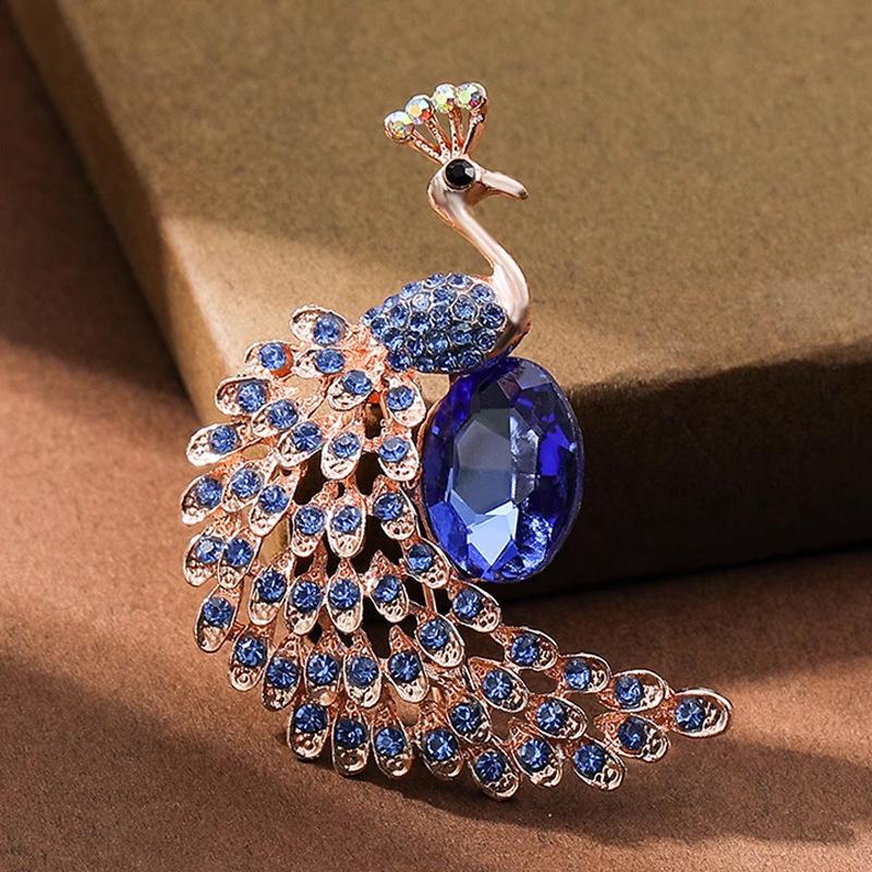 Exquisite Peacock Rhinestone Brooch - Unique High-end Lapel Pin for Suits