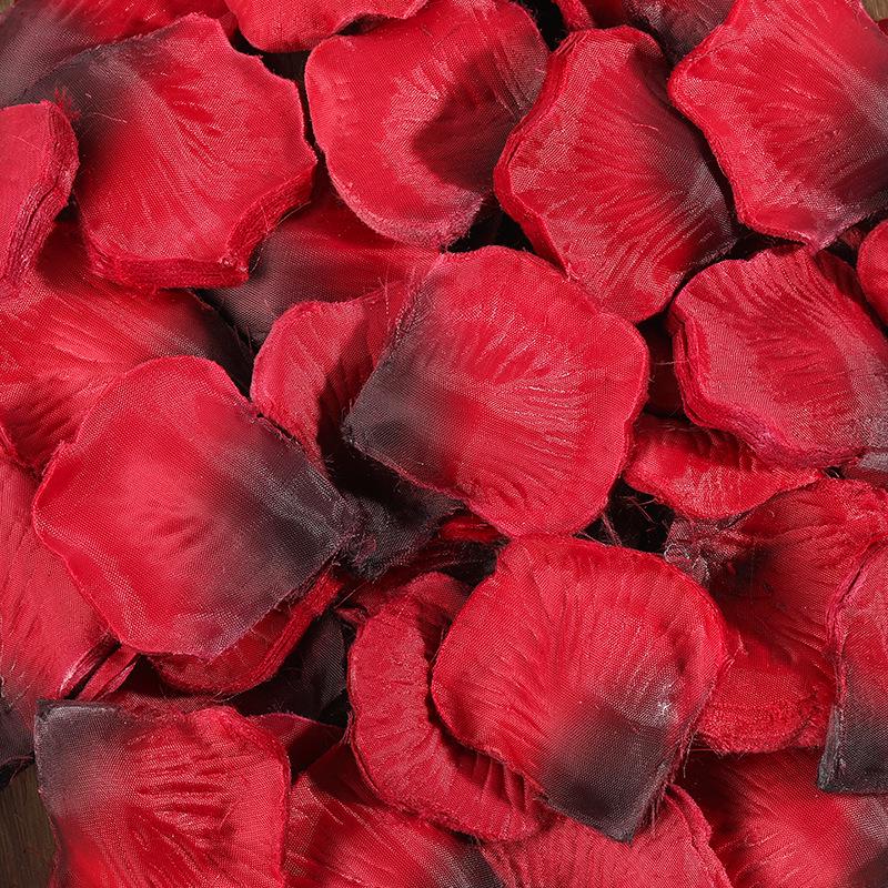 Non-Woven Artificial Rose Petals for Wedding Decorations and Hand-Thrown Arrangements