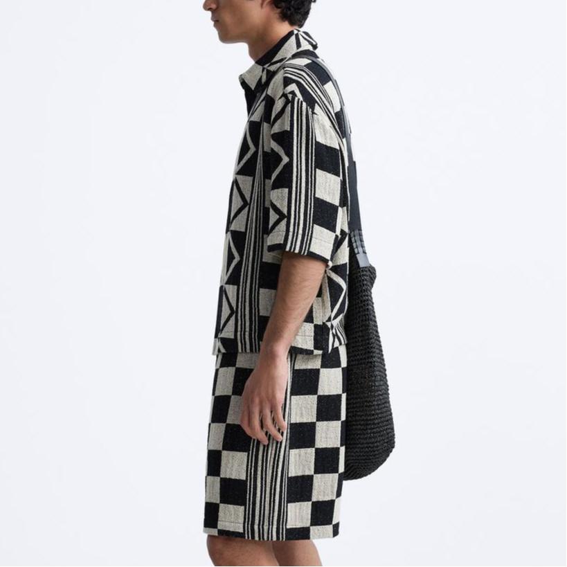 Zara Loose Geometric Pattern Casual Polo Shirt Men shirts Black White 6085464-064