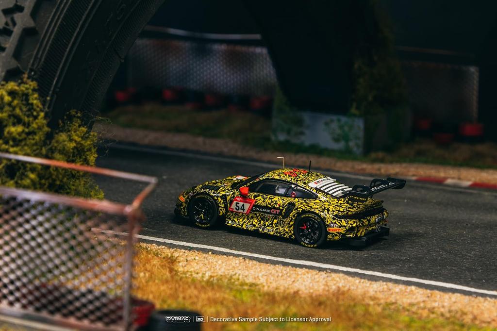 TARMACWORKS Porsche 911 GT3 R Nurburgring 24h 2023 Vanthoor Finished Product 1/64 C. Engelhart/A. Guven/L. Heinrich/L. T64-084-23NUR54