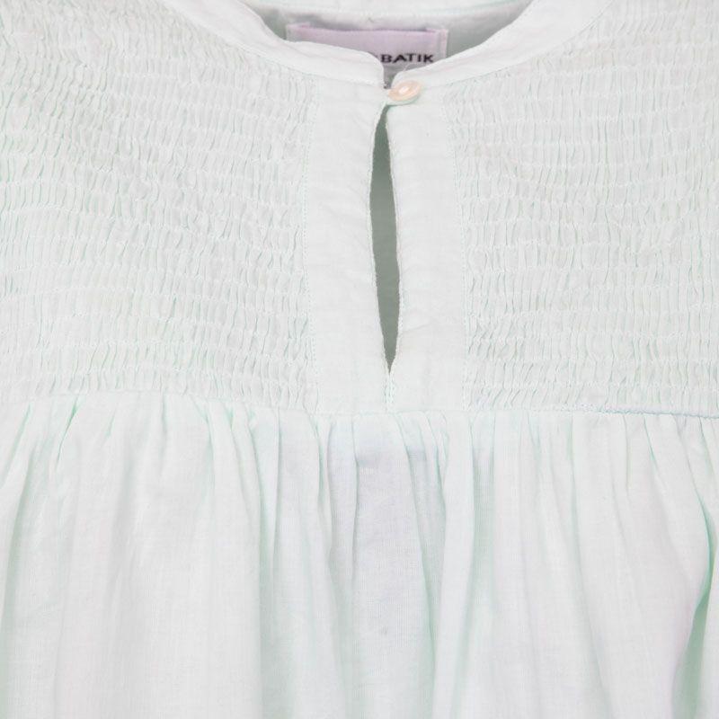 Bluzka z krótkim rękawem z falbanami hita ze stójką zapinaną na guzik Kobieta ANTIK BATIK