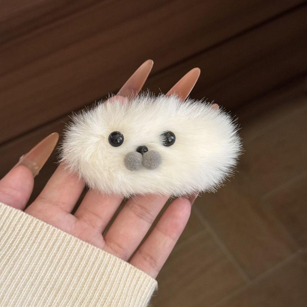 Cute Cartoon Plush Little Seal Hair Clip Hair Accessory Versatile Autumn And Winter Cute Pet Bangs Clip Side Broken Hair Clip