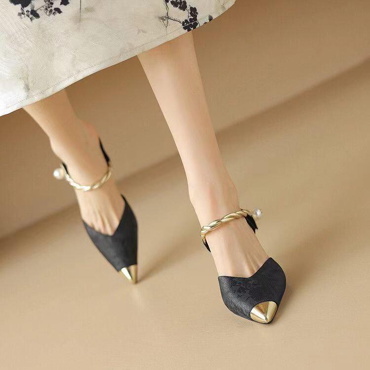 

2025 Elegant French Stiletto High Heels - Women s Pointed Summer Sandals with Closed Toe 39 брудно-білий
