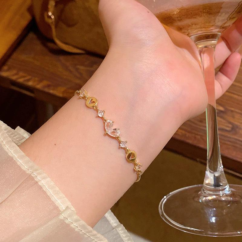 Sunset butterfly dance flash micro-inlaid zircon butterfly gold bracelet exquisite gold temperament jewelry