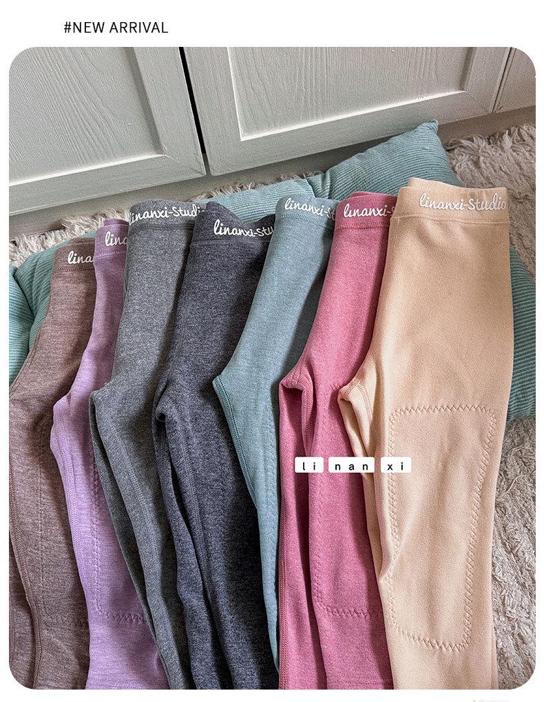 Children's Fleece-Lined Autumn Pants with Knee Pads - Warm, One-Piece Base Layer for Boys and Girls