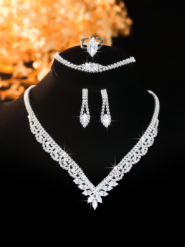 Elegant Bride Jewelry Set: European & American Necklace & Earrings for Evening Gowns