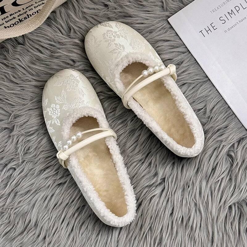Fashion Women's Low Heel Cotton Shoes Winter New Round Head Shallow Mouth Satin Soft Sole Anti-slip Wear-resistant Low Top Shoes