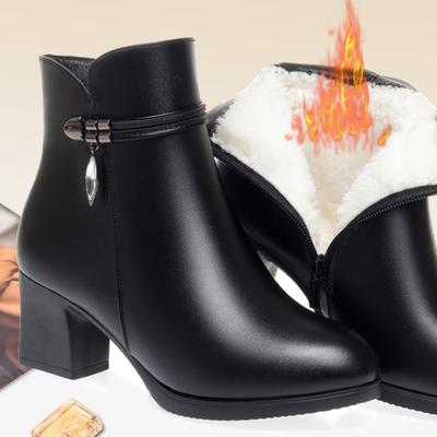 Fashion Autumn and Winter Short Boots Women's Thick-heeled Boots Soft Leather Warm Middle-heeled Velvet Leather Shoes    Cotton Shoes