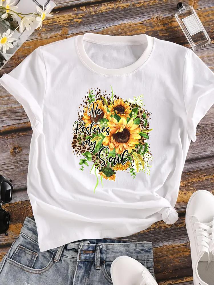(Asian Size) Women Flower Watercolor Trend Cute 90s Short Sleeve Fashion Tee Top Clothing Print Lady Casual Tshirt Female Graphic T-shirts