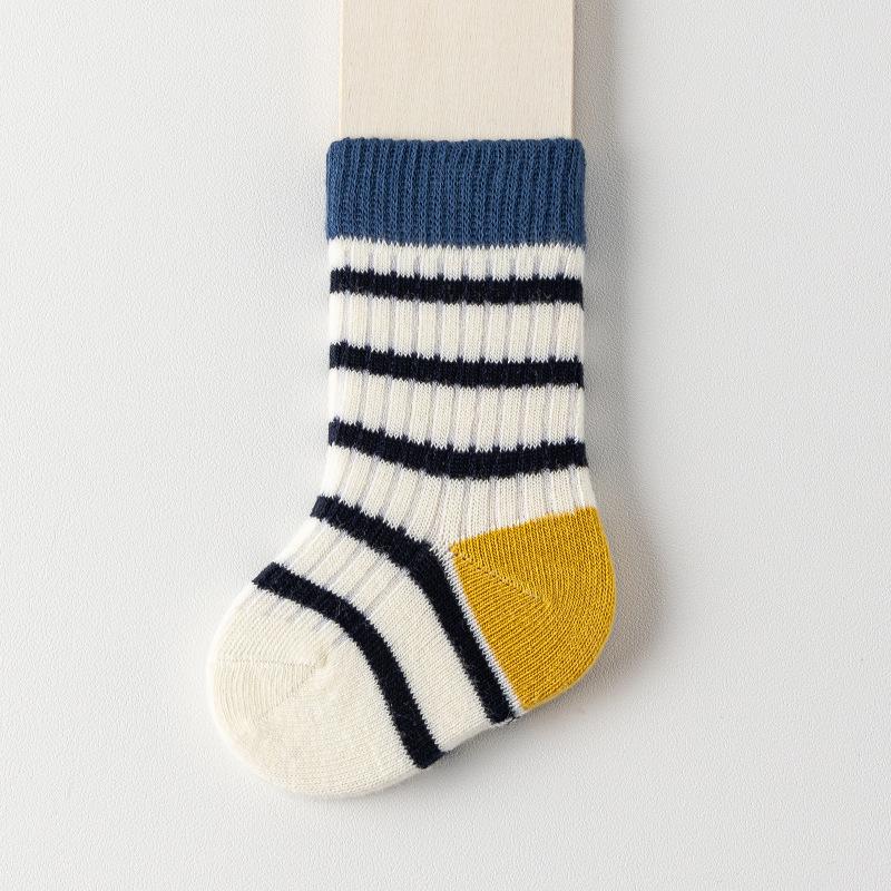 Korean Style Mid-Calf Cotton Socks for Newborns & Infants (0-12 Months) - Loose Fit for Spring, Autumn, Winter