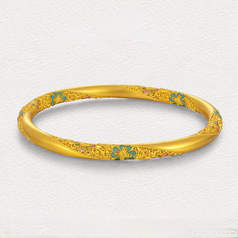 Üppiges Brokat-Vergoldungs-Set: Damen Armreif, Ring und Anhänger Schmuck im chinesischen Stil