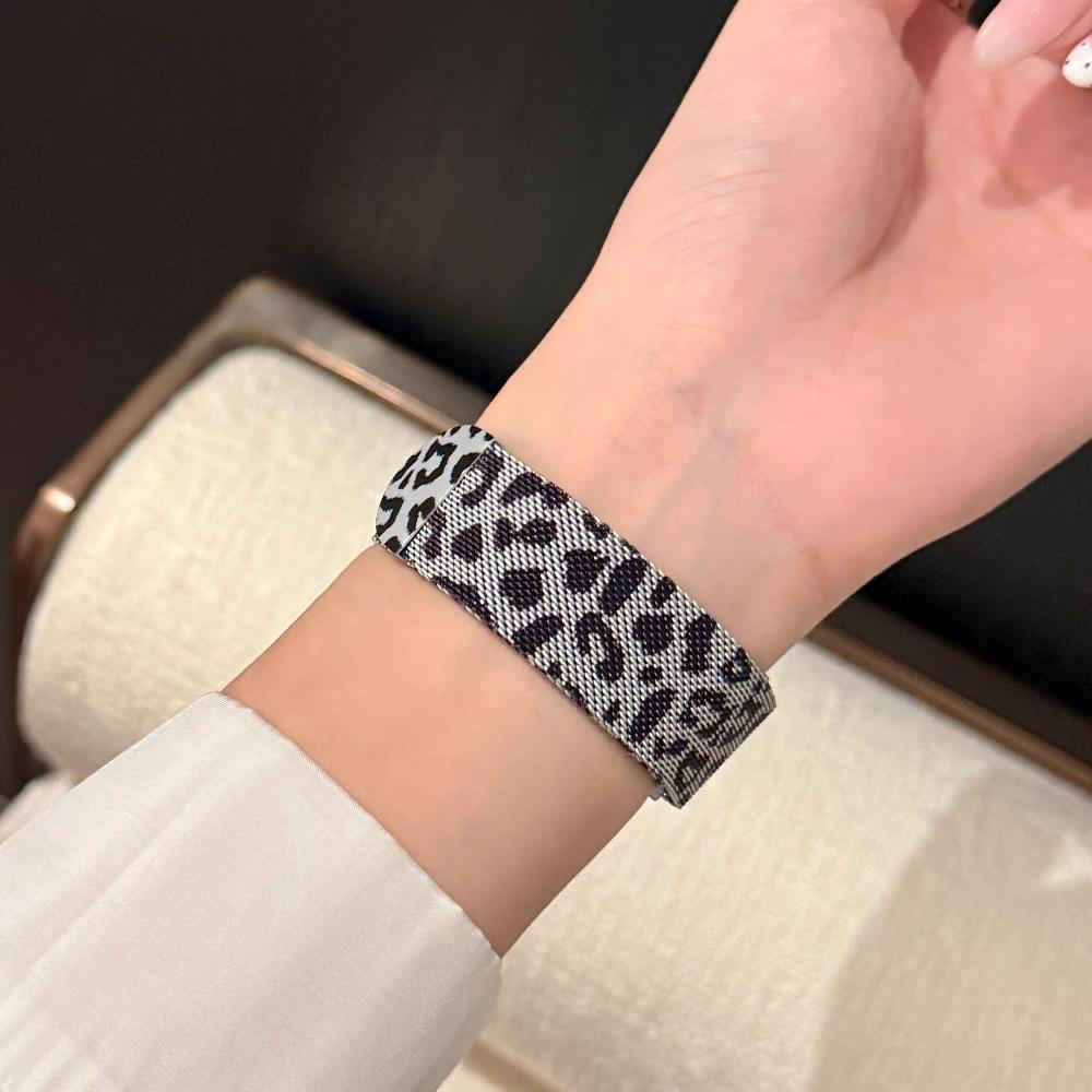 Milanese Loop strap For Apple watch band 46mm 45mm 44mm 40mm 41mm Leopard Print Magnetic bracelet for iWatch Series 11/10/9 8 7 6 SE3/Ultra 2 3 4 49mm