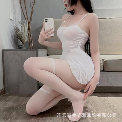 Letní sexy ledově hedvábná noční košilka na ramínka erotické spodní prádlo pyžamo domov čistá touha vášeň dráždění stimulace pokušení zdarma