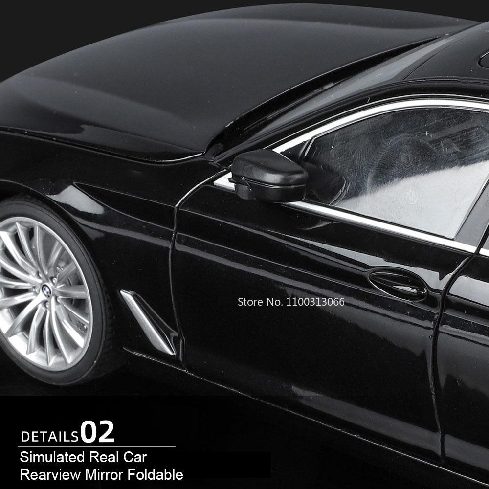 1:18 Scale 5 Series 530Li Toys Models Cars Alloy Diecast Rubber Tires Vehicle Removable Roof Miniature Car for Table Decoration