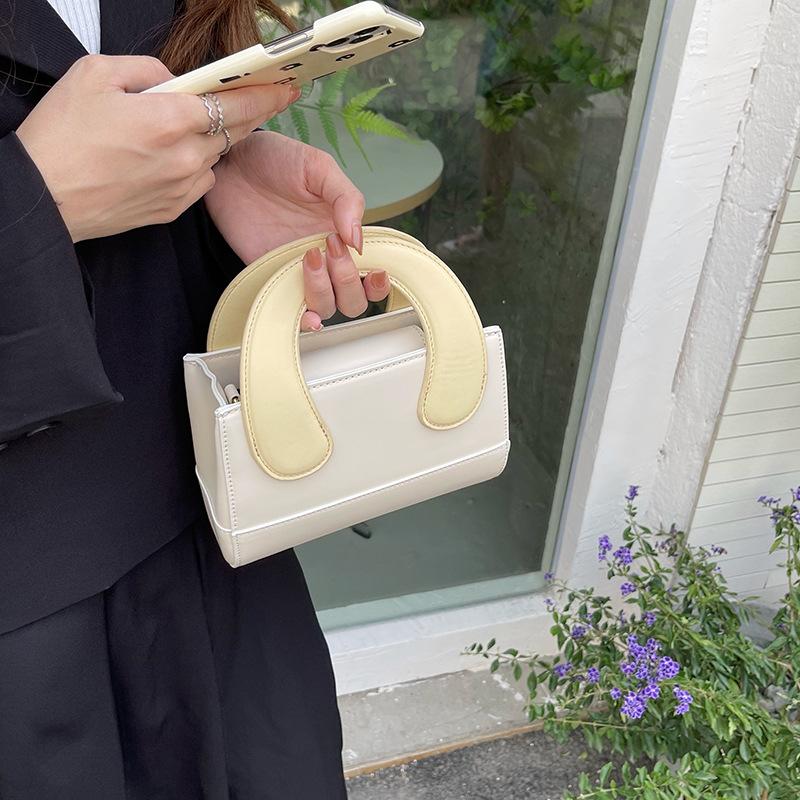 Spring and Summer New Trendy Niche Design Cute Clay Bag Fashionable Handbag Single Shoulder Crossbody Women's Bag