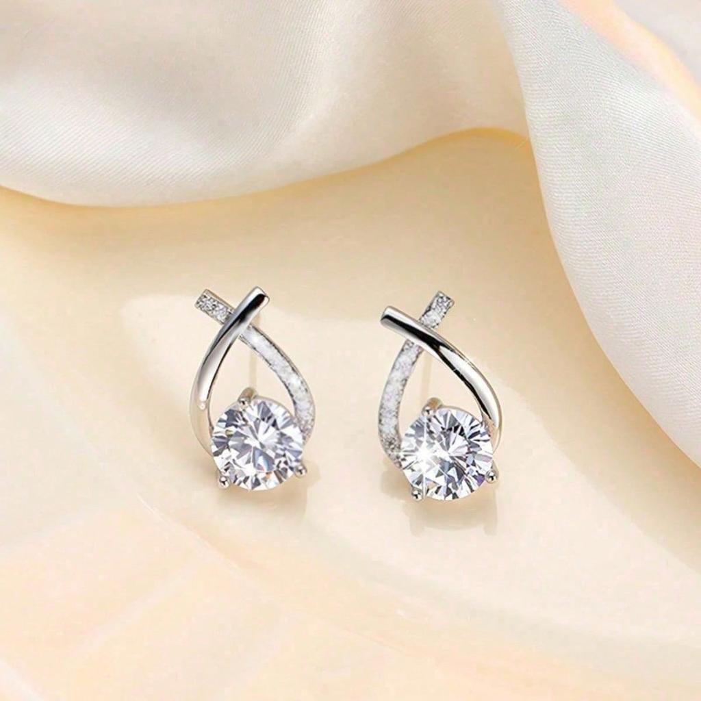 1 Pair of Elegant and Sparkling Zircon Decorated Cross Line Earrings - Retro Design - Perfect for Daily Wear and Special Occasions, Holiday Gifts