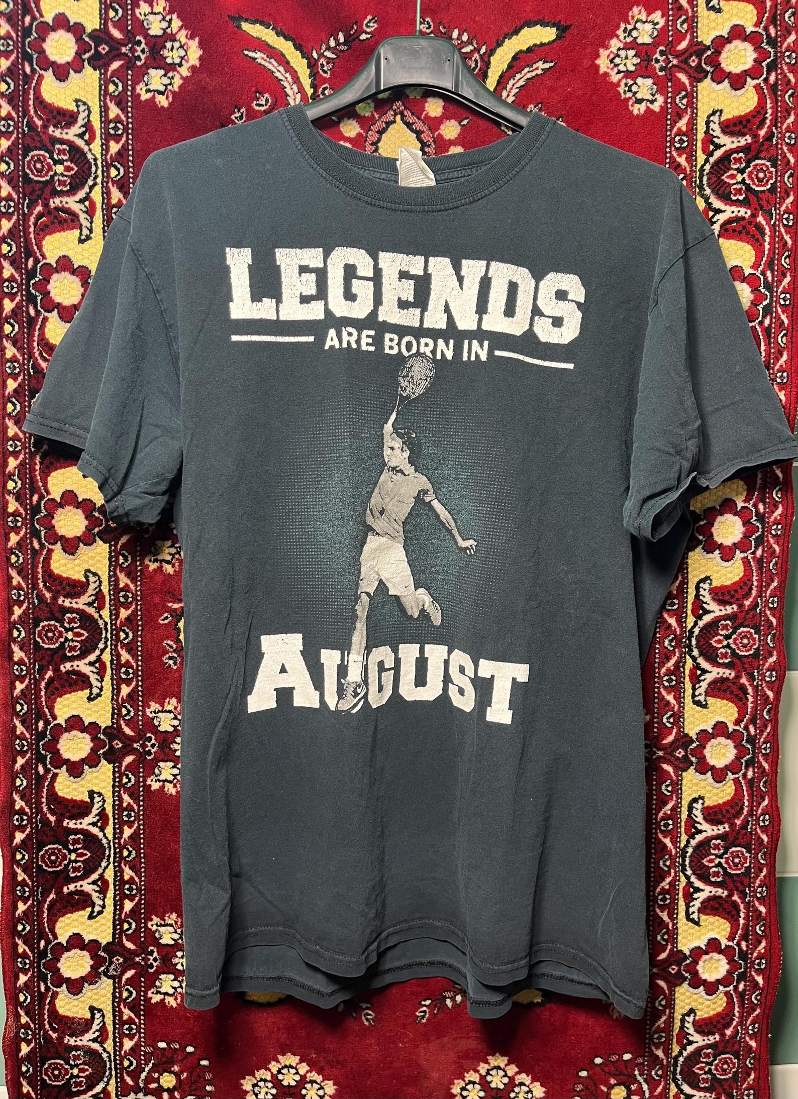 Legends Are Born In August Tennis Graphic T-Shirt Vintage Size L S