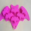 Multifuntional Food Grade Silicone Molds Bat Shape Baking Tray Baking Accessory Suitable for Baking Cake and Making Ice