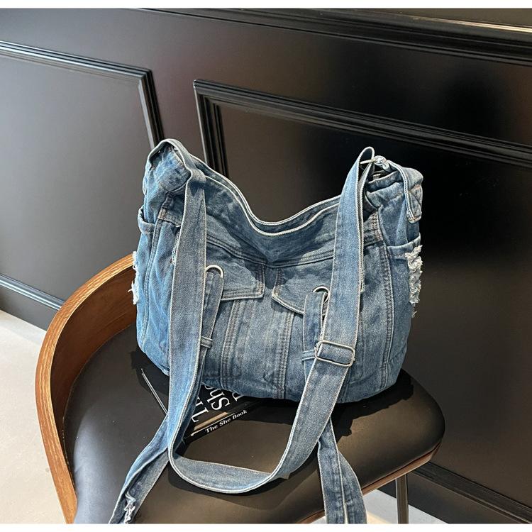 Fashion Denim Messenger Bag Large Capacity Trend Versatile Women Shoulder Bag Temperament Tote Bag