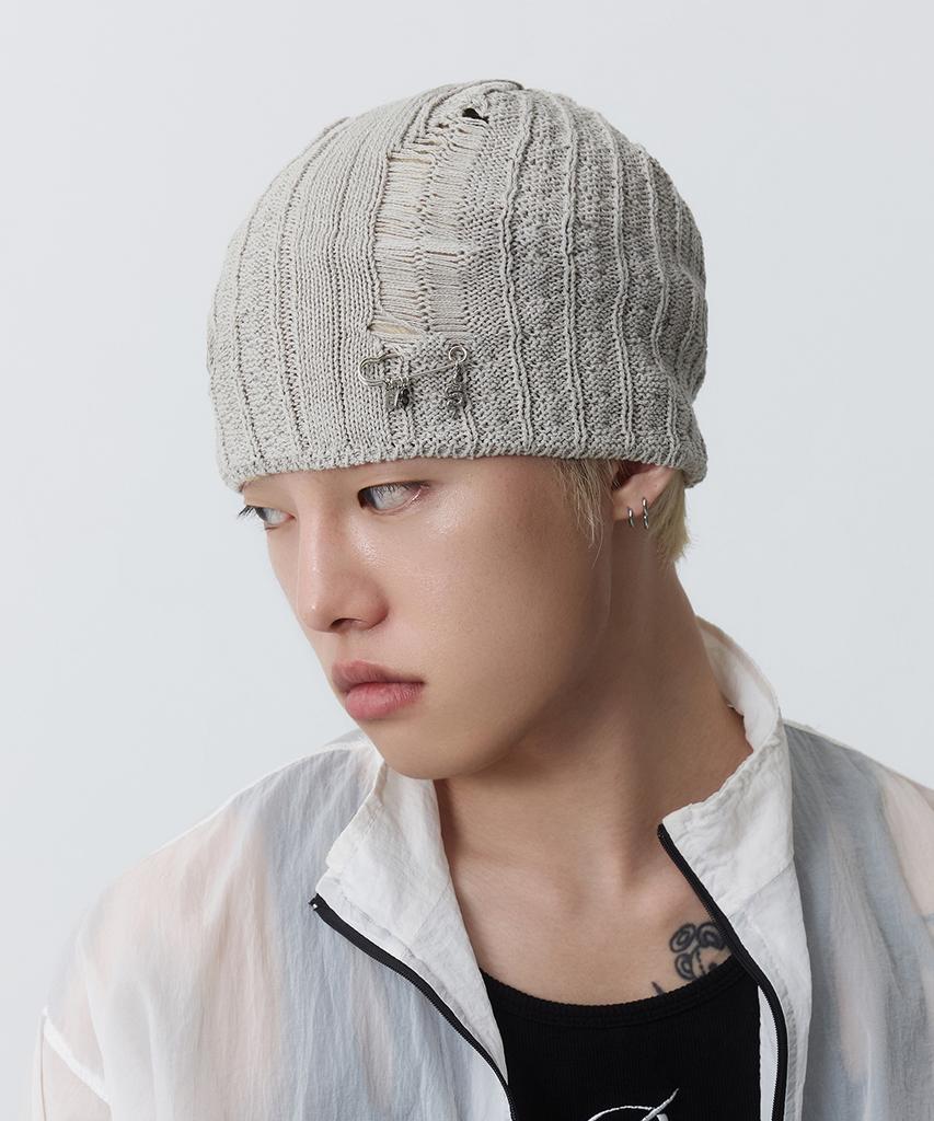 Beullaegsaenjeu Distressed Knit Beanie (3 Colors)