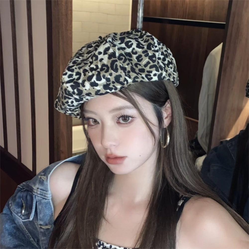 Classic Octagonal Cap Y2K Painter Hat Casual Leopard Print Beret  Women