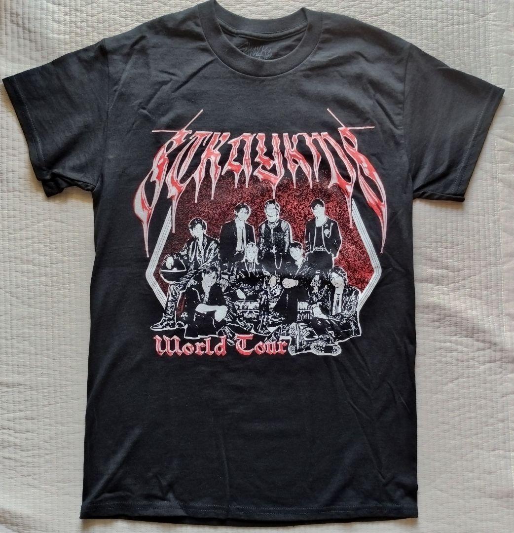 

[Б/У] Анонимная доставка Stray Kids Североамериканский тур DominATE футболка, Размер S