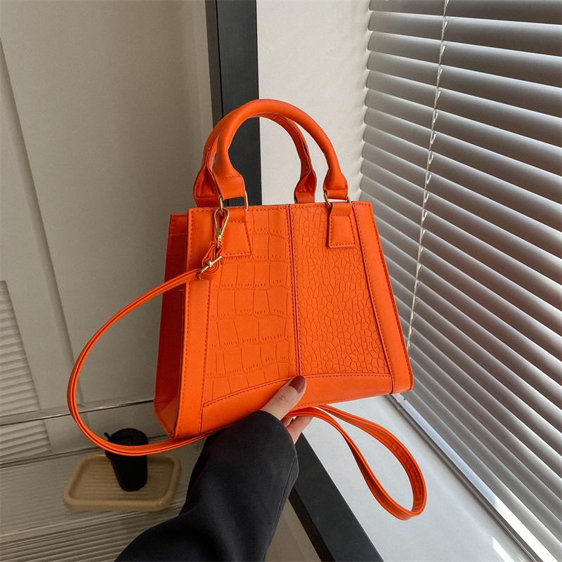 

2023 Осень/Зима Женская Мода Однотонная Сумка - Трендовая Сумка на Одно Плечо и Кроссбоди оранжевый