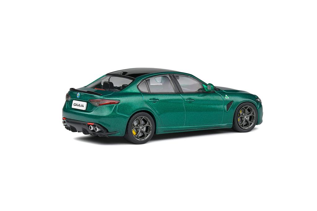 Solido Alfa Romeo Giulia Quadrifoglio 2016 Grønn Solido GIULIA QUADRIFOGLIO 1/43 [Vare]