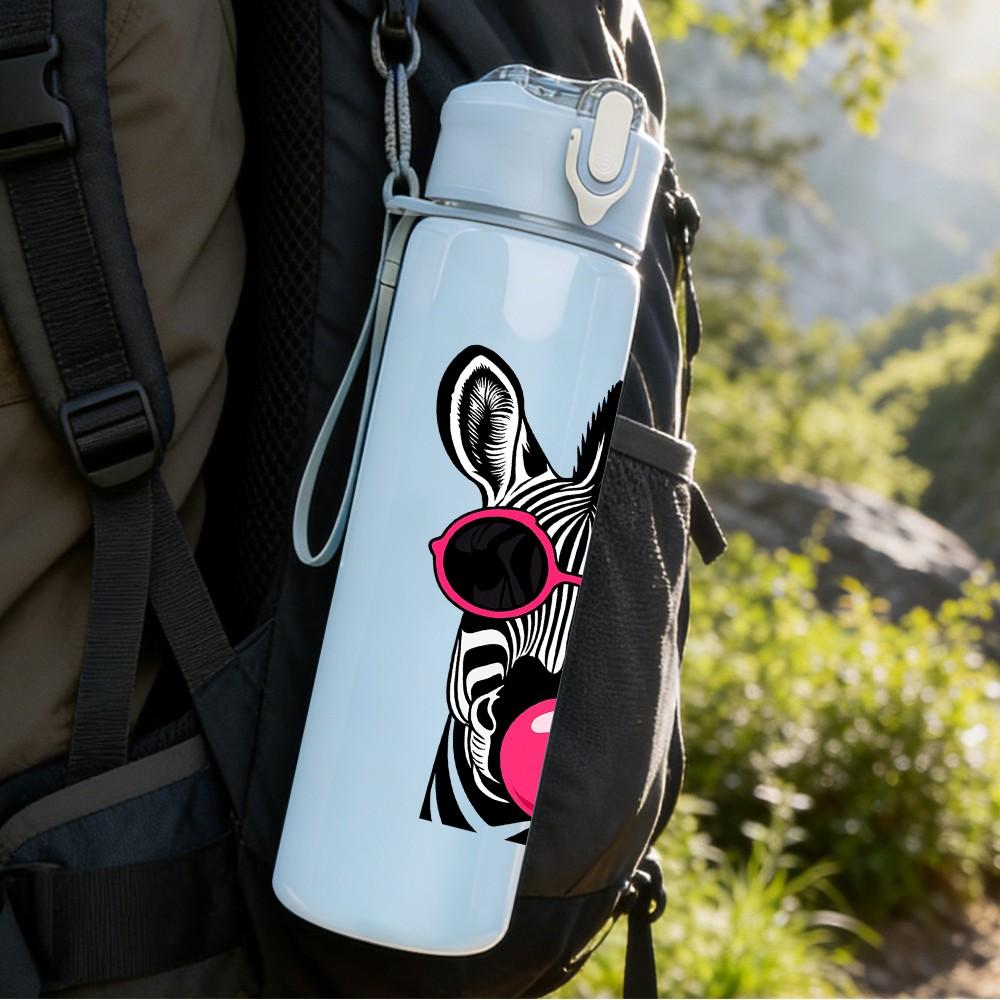 1PC Zebra With Pink Lollipop Print 750ml Color Plastic Sports Water Bottle Leakproof Flip Straw Lid Suitable for Sports Office Home Use