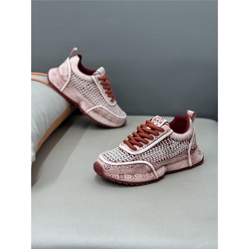 Zapatos nuevos y cómodos, los zapatos deportivos son transpirables y cómodos