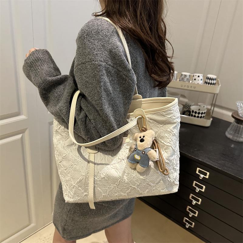 Large-capacity Shopping Tote Bag Armpit Bag 2025 New Bag Women's Bag Popular Shoulder Bag Handbag Bag