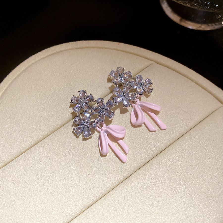 

Silver needle dripping oil zircon flower bow stud earrings niche design sense exquisite fashion earrings high sense earrings women