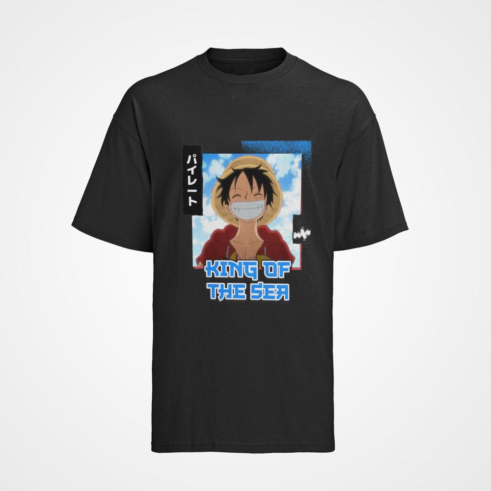 

Herren T-Shirt aus Bio-Baumwolle One Piece - Lachend King of the SEA ist M